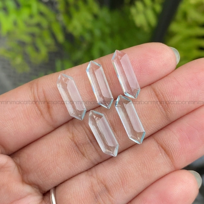 Natural Aquamarine | Sky Blue Aquamarine | Elongated Hexagon Aquamarine - Minimal Carbon