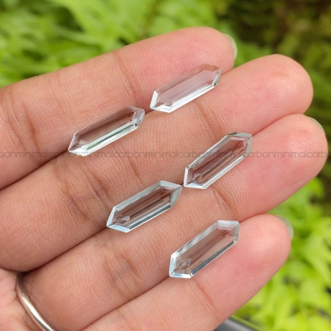 Natural Aquamarine | Sky Blue Aquamarine | Elongated Hexagon Aquamarine - Minimal Carbon