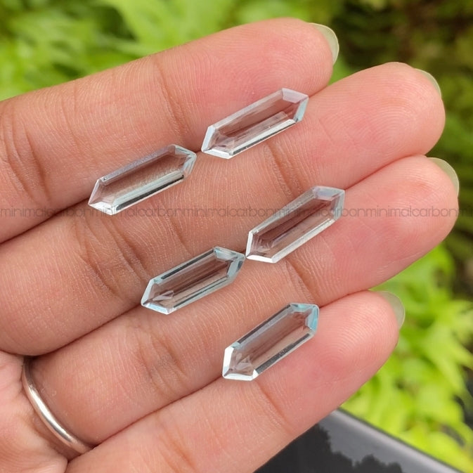 Natural Aquamarine | Sky Blue Aquamarine | Elongated Hexagon Aquamarine - Minimal Carbon