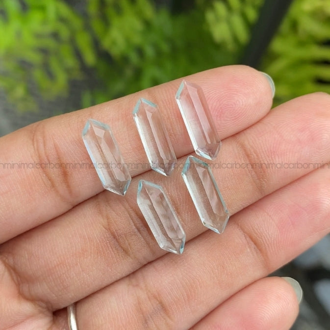 Natural Aquamarine | Sky Blue Aquamarine | Elongated Hexagon Aquamarine - Minimal Carbon