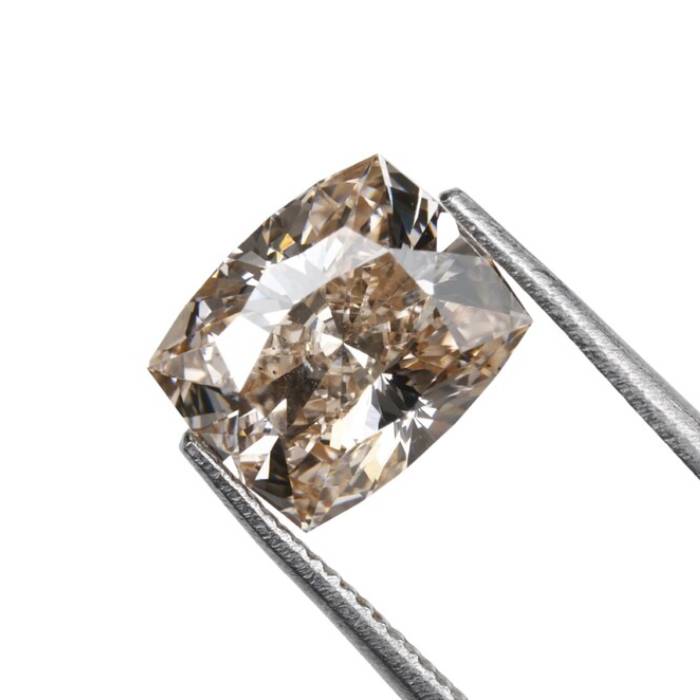 1.78 CT, 7.6 X 6.3 MM Lab Grown Cushion Cut Diamond Brown Diamond For Wedding Ring & Pendant