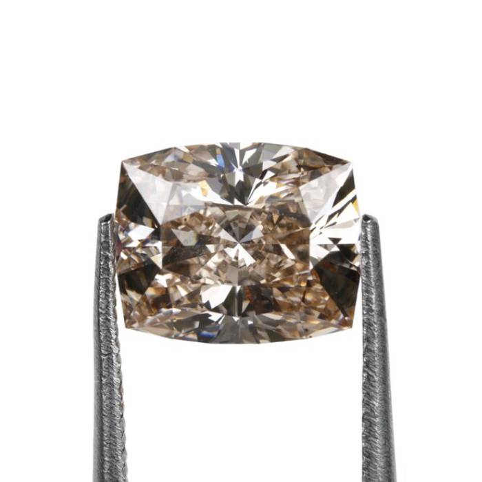 1.78 CT, 7.6 X 6.3 MM Lab Grown Cushion Cut Diamond Brown Diamond For Wedding Ring & Pendant