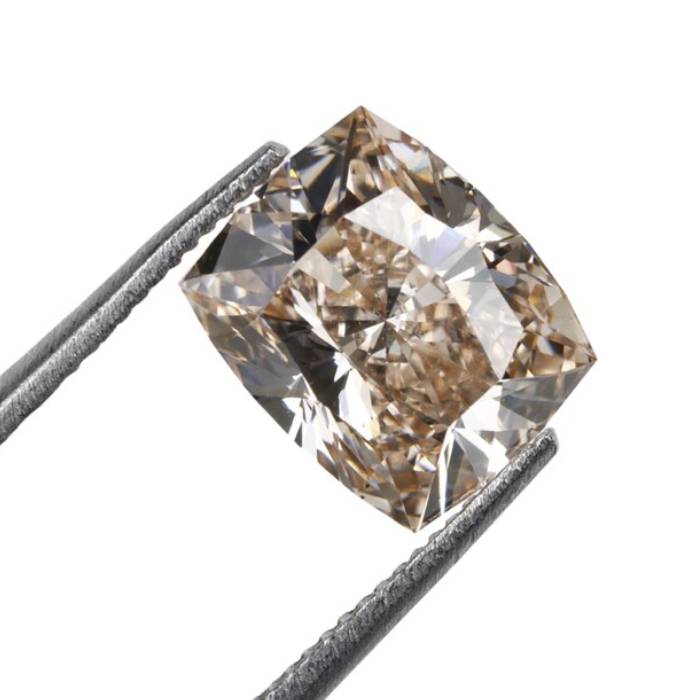 1.78 CT, 7.6 X 6.3 MM Lab Grown Cushion Cut Diamond Brown Diamond For Wedding Ring & Pendant