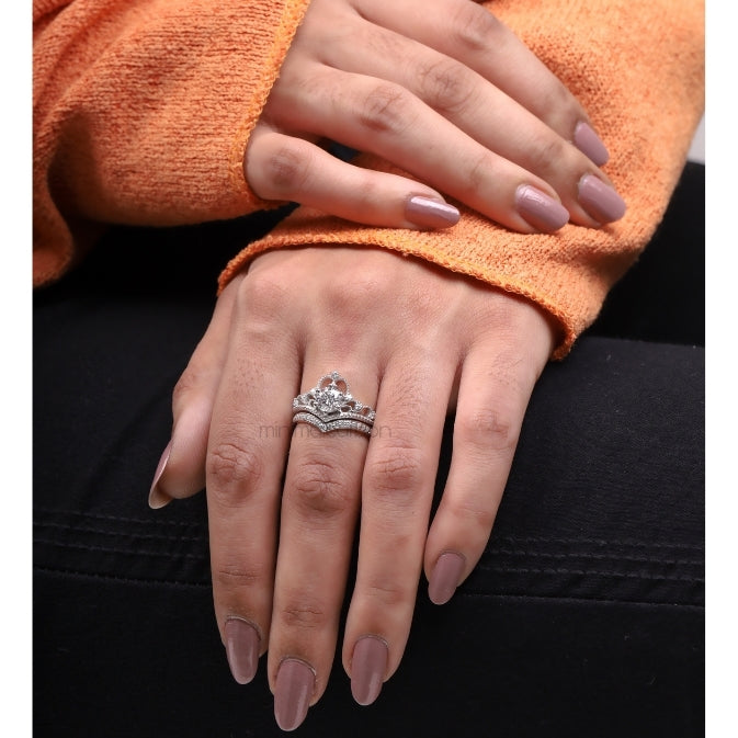 Queen Crown Ring Set - Minimal Carbon