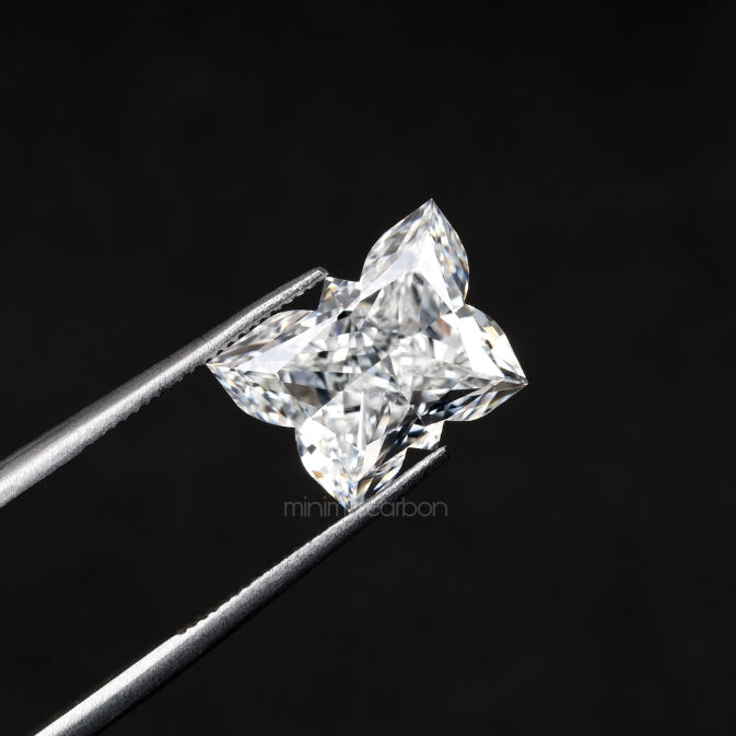 3.57 CT, 10.5 X 7.6 MM | Lab Grown Diamond | Brilliant Butterfly Diamond - Minimal Carbon