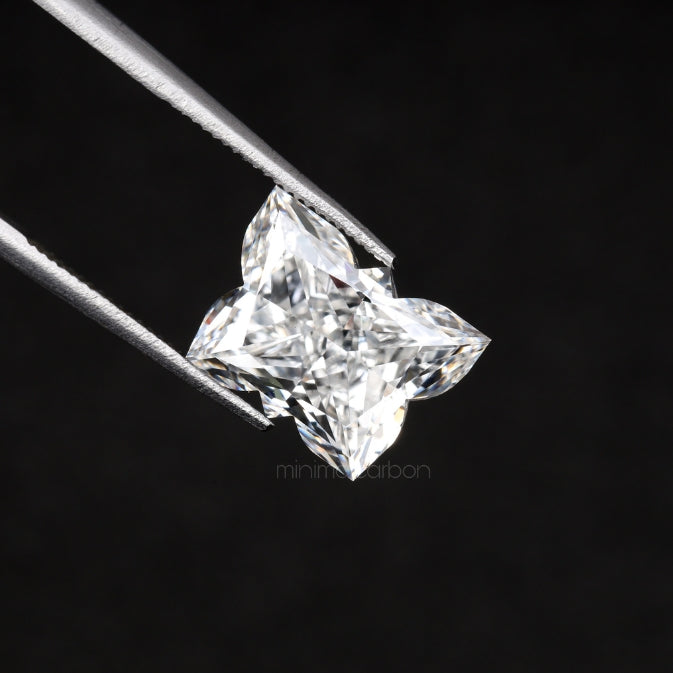 3.57 CT, 10.5 X 7.6 MM | Lab Grown Diamond | Brilliant Butterfly Diamond - Minimal Carbon