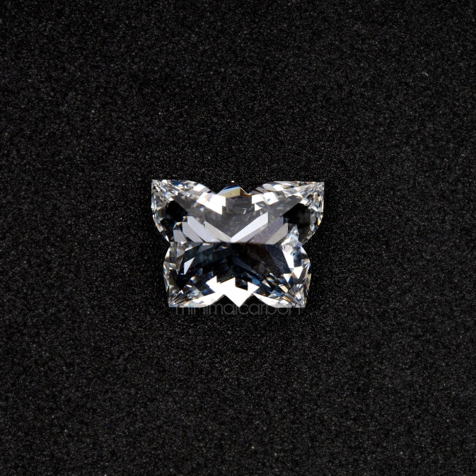 3.57 CT, 10.5 X 7.6 MM | Lab Grown Diamond | Brilliant Butterfly Diamond - Minimal Carbon