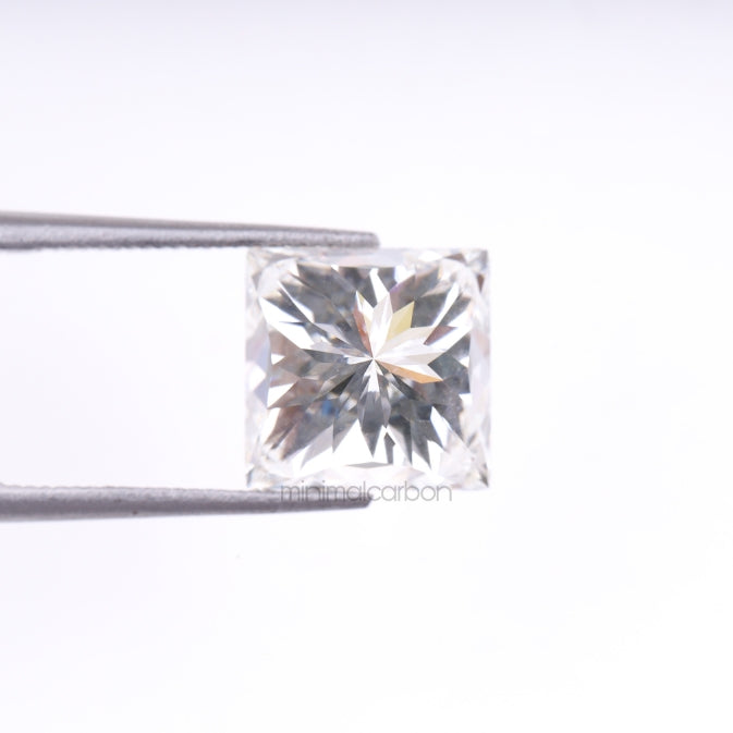 3.47 CT, 8.0 X 8.0 MM | Lab Grown Diamond | Princess Cut Diamond - Minimal Carbon