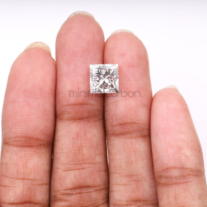 3.47 CT, 8.0 X 8.0 MM | Lab Grown Diamond | Princess Cut Diamond - Minimal Carbon