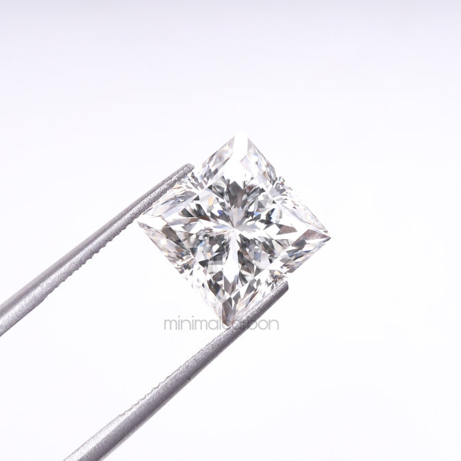 3.47 CT, 8.0 X 8.0 MM | Lab Grown Diamond | Princess Cut Diamond - Minimal Carbon