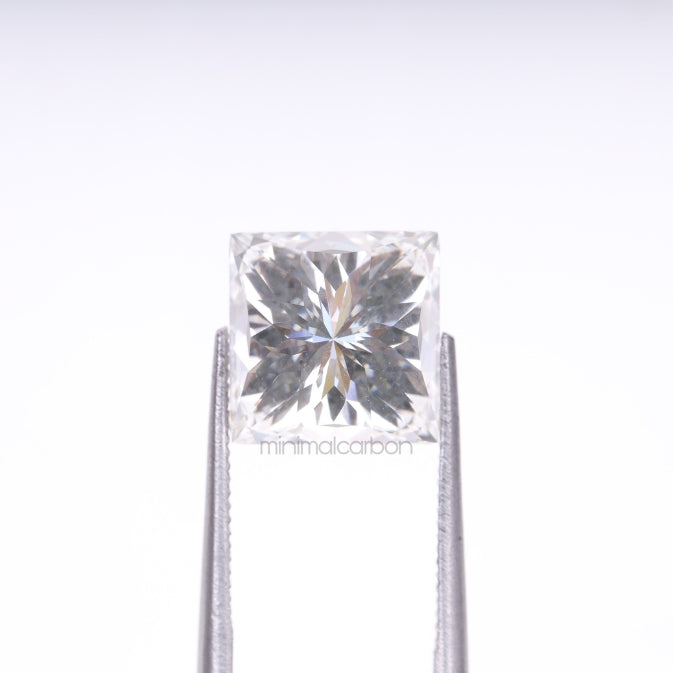 3.47 CT, 8.0 X 8.0 MM | Lab Grown Diamond | Princess Cut Diamond - Minimal Carbon