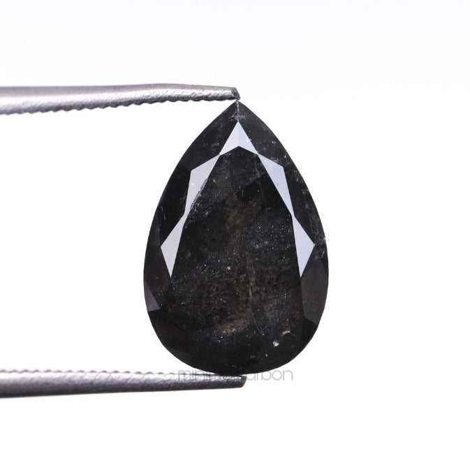 3.77 CT, 11.3 X 7.6 MM | Salt And Pepper Pear Cut Diamond - Minimal Carbon