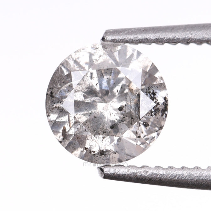 0.41 CT, 4.7 MM | Salt And Pepper Round Brilliant Cut Diamond - Minimal Carbon