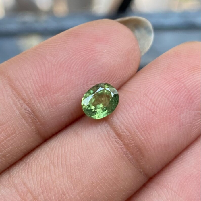 natural saphhire green gemstone oval cut