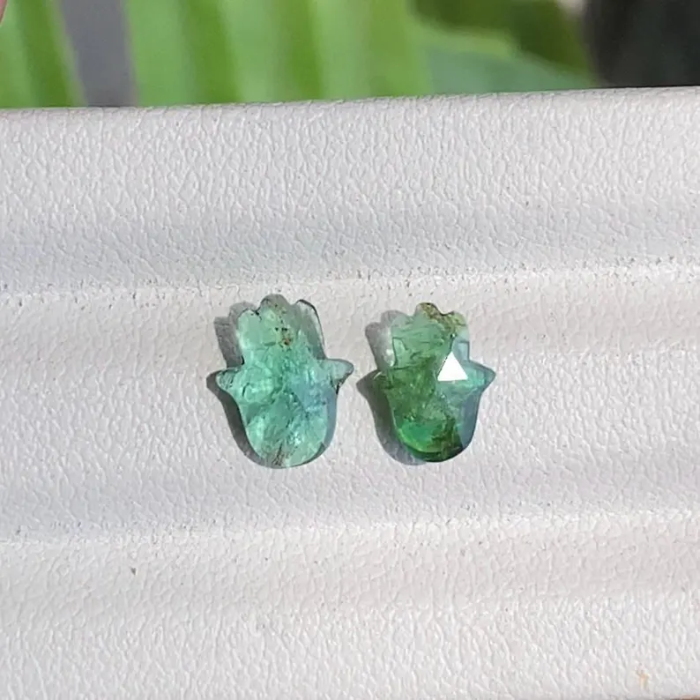 1.74 CT Hamsa Cut Natural Green Emerald