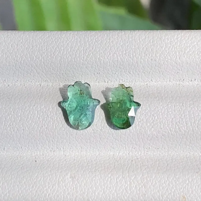 1.74 CT Hamsa Cut Natural Green Emerald
