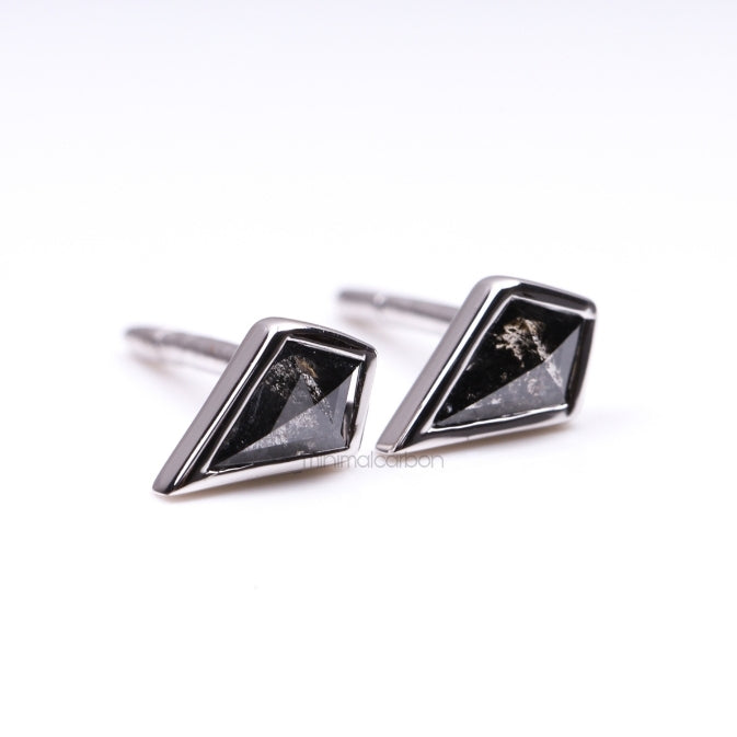 Kite Stud Earring Pair - Minimal Carbon