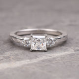 Three Stone Diamond Ring 