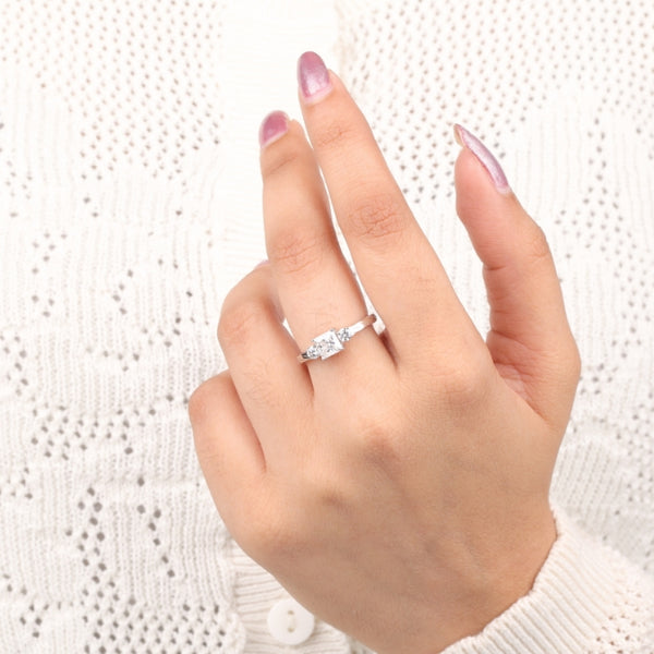 Three Stone Diamond Ring