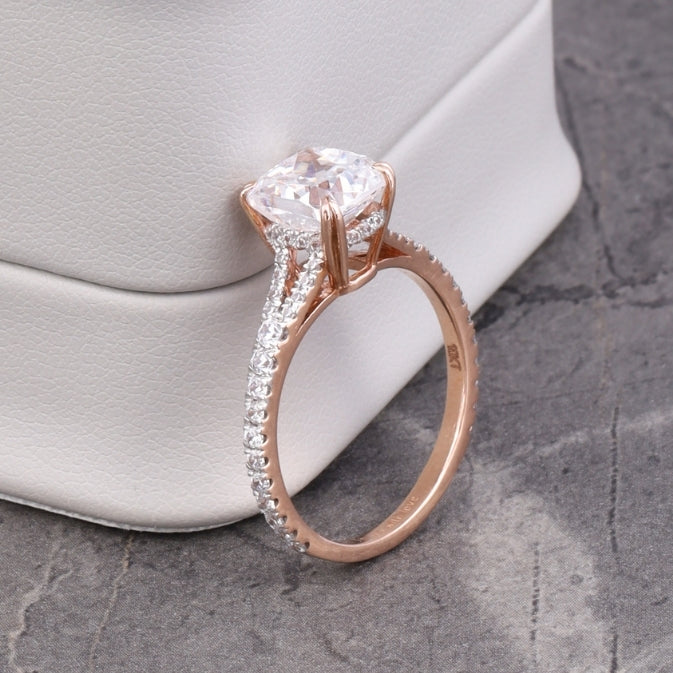 Radiant Cut Moissanite Engagement Ring