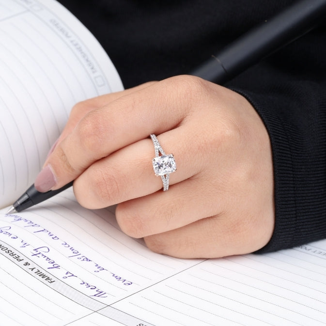 Radiant Cut Moissanite Engagement Ring
