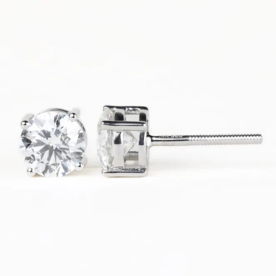 lab grown diamond stud earrings