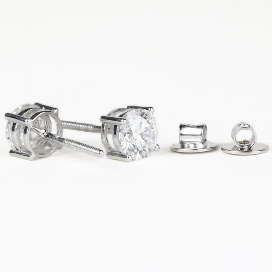 lab grown diamond stud earrings