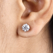 lab grown diamond stud earrings