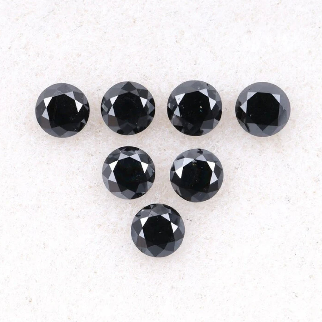 3.1 MM to 3.5 MM Enhanced Black Round Brilliant Cut Diamonds