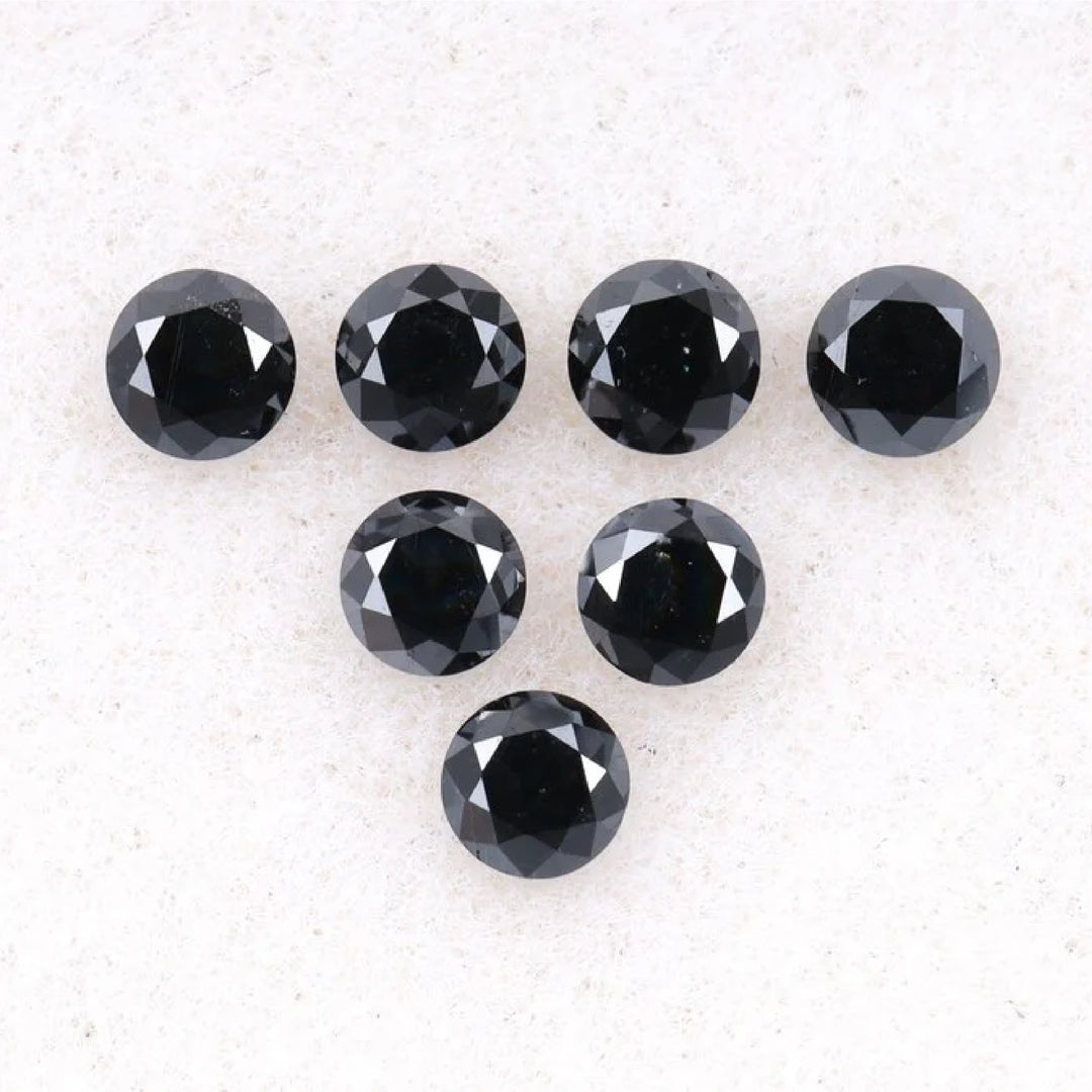 3.1 MM to 3.5 MM Enhanced Black Round Brilliant Cut Diamonds