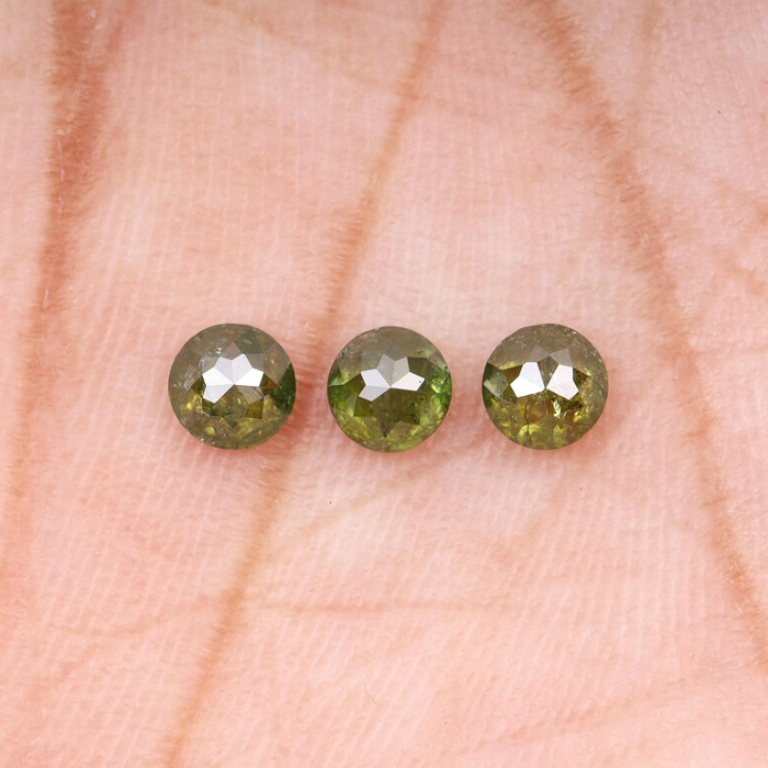 3.5 mm Round Tambuli Cut Enhanced Green Natural Diamond
