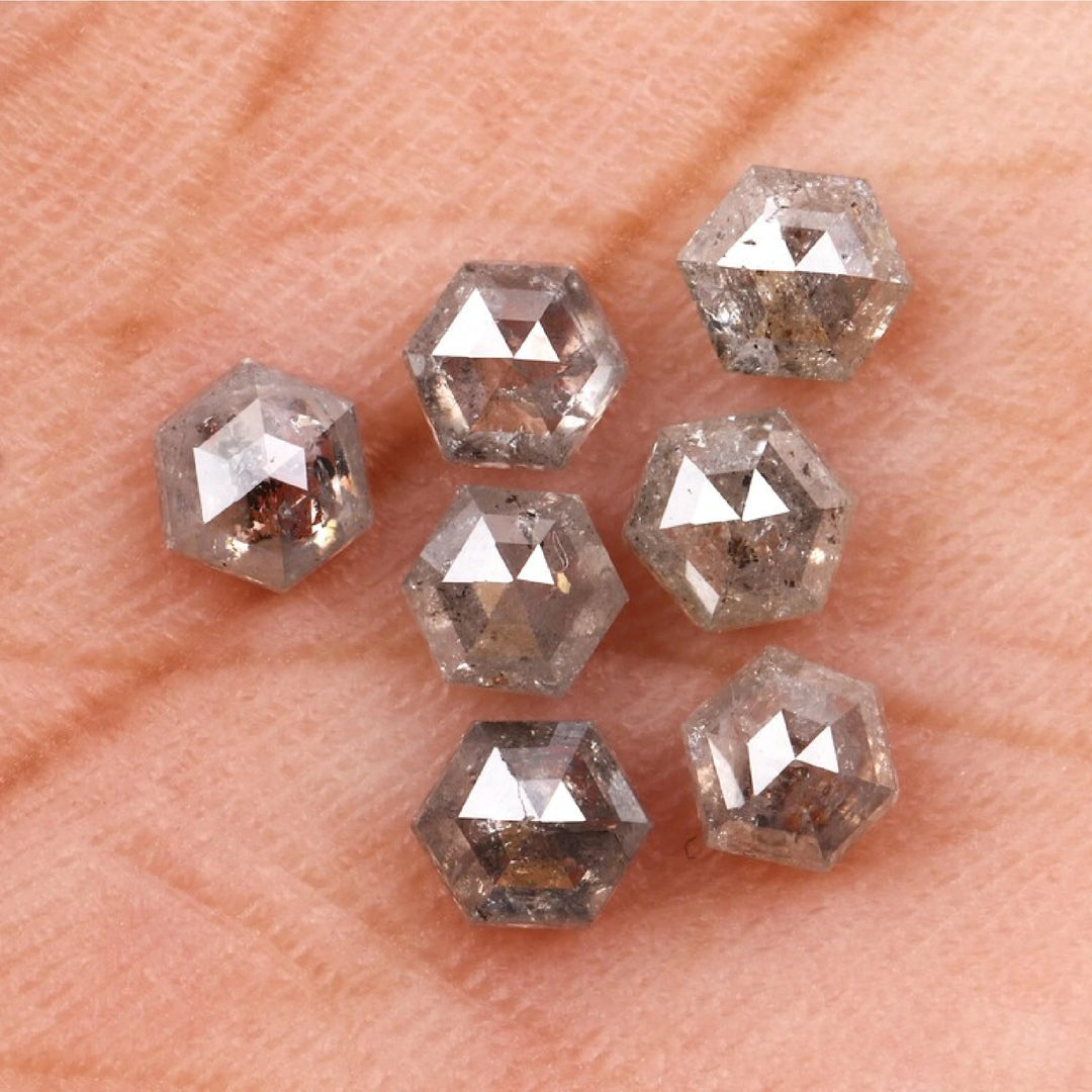 4.0 MM Salt and Pepper Hexagon Melee Diamonds