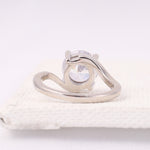 Load image into Gallery viewer, Round Lab Diamond Ring
