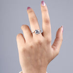 Load image into Gallery viewer, Round Lab Diamond Ring
