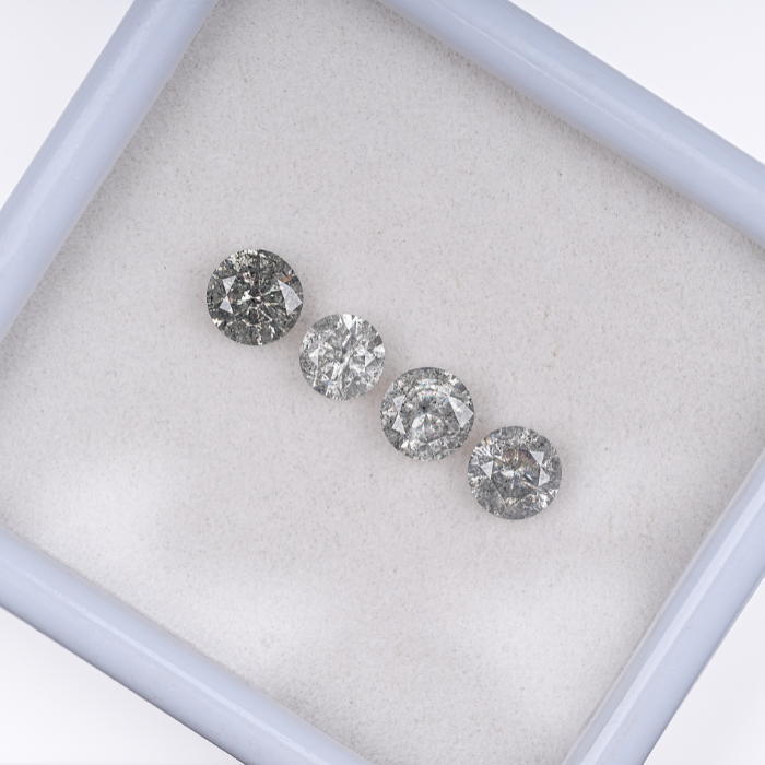 5.42 CT Round Brilliant Cut Salt And Pepper Diamond