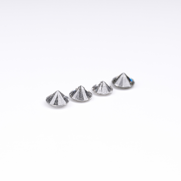 5.42 CT Round Brilliant Cut Salt And Pepper Diamond