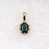 Oval Sapphire Pendant - Minimal Carbon