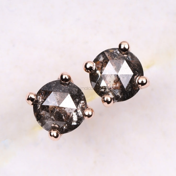 Diamond Stud Earrings Pair - Minimal Carbon