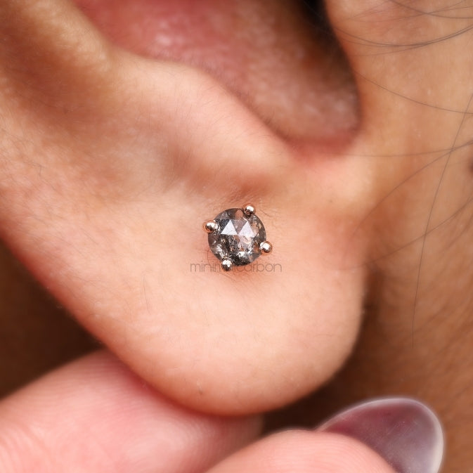 Diamond Stud Earrings Pair - Minimal Carbon