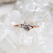 Solitaire Ring 4 Prong Ring - Minimal Carbon