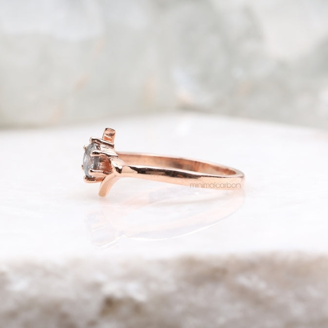 Solitaire Ring 4 Prong Ring - Minimal Carbon