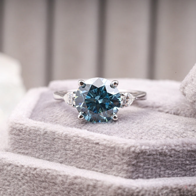 brilliant cut diamond ring