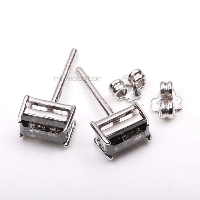 Baguette Studs Earring Pair - Minimal Carbon
