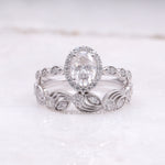 Load image into Gallery viewer, Oval Diamond Engagement Ring Set Bridal Ring Set
