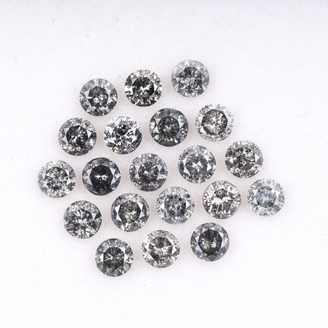 2.6 To 3.0 MM - Salt And Pepper Round Brilliant Cut Diamond - Minimal Carbon
