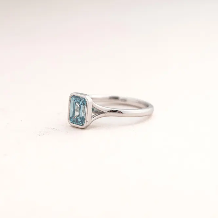 Emerald Cut Blue Sapphire Solitaire Bezel Ring