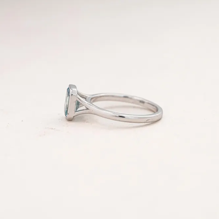 Emerald Cut Blue Sapphire Solitaire Bezel Ring