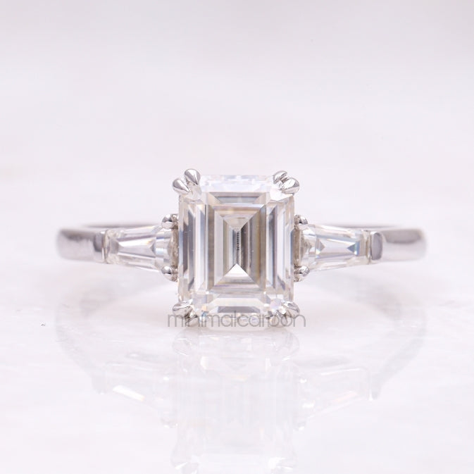 Three Stone Ring Emerald Diamond Ring - Minimal Carbon