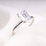 Load image into Gallery viewer, Emerald Cut Diamond Ring
