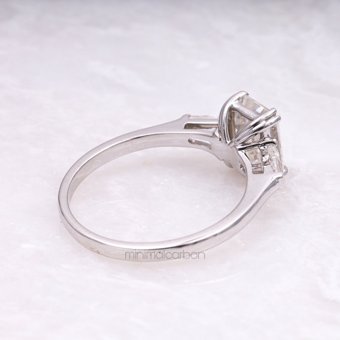 Three Stone Ring Emerald Diamond Ring - Minimal Carbon